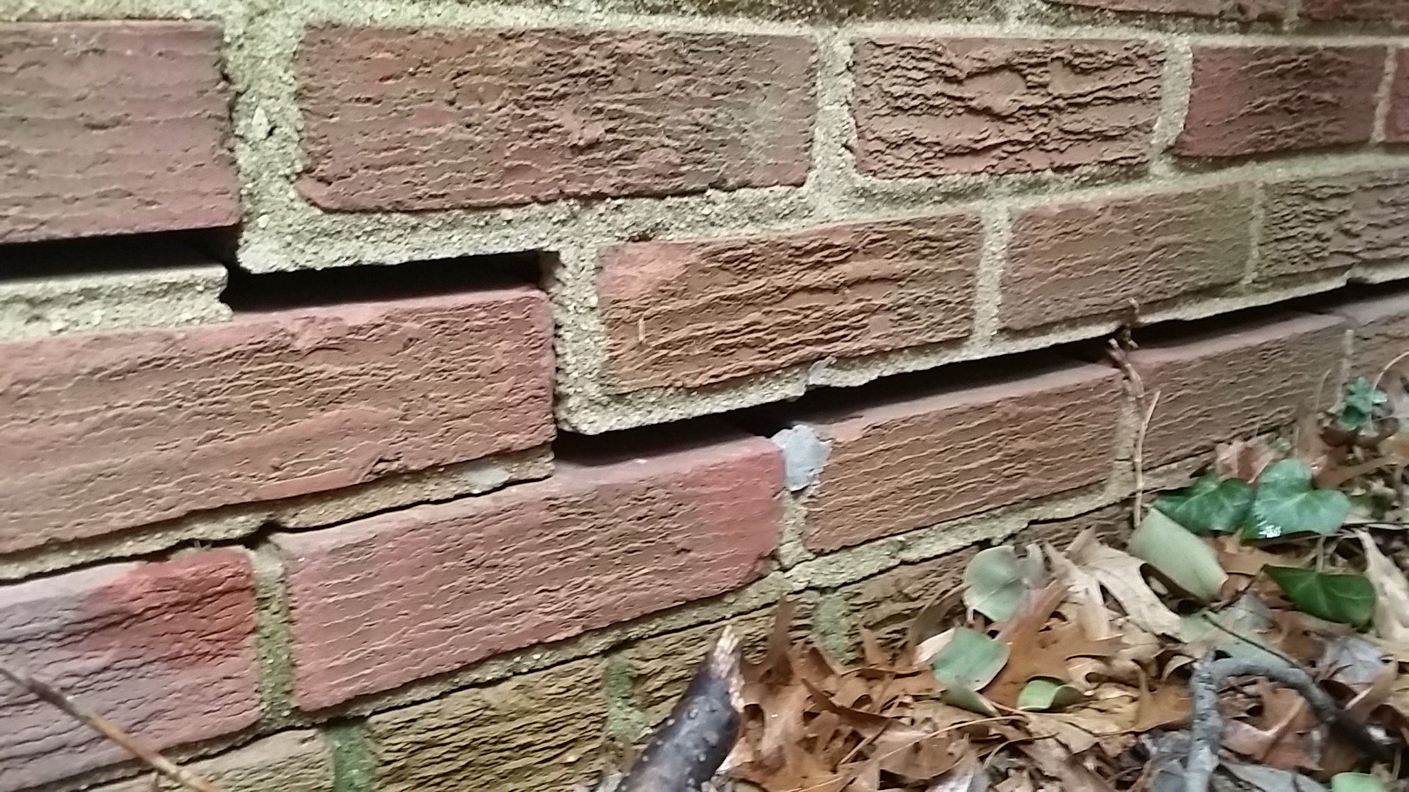 Failing foundation crack